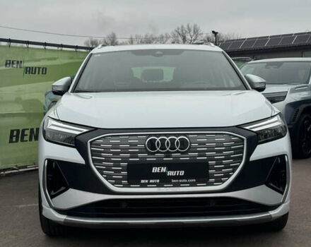 Білий Ауді Q4 e-tron, об'ємом двигуна 0 л та пробігом 25 тис. км за 28000 $, фото 1 на Automoto.ua