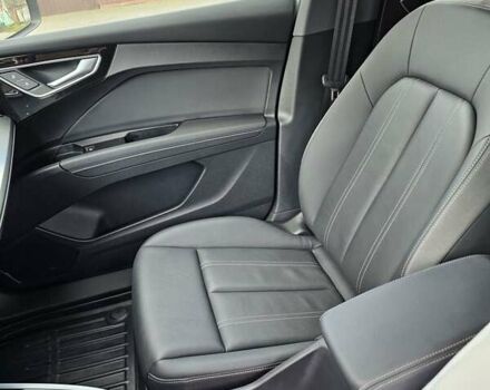 Ауди Q4 e-tron 2023 в Харькове на Automoto.ua Белый Ауди Q4 e-tron, объемом двигателя 0 л и пробегом 8 тыс. км за 29500 $, фото 28 на Automoto.ua