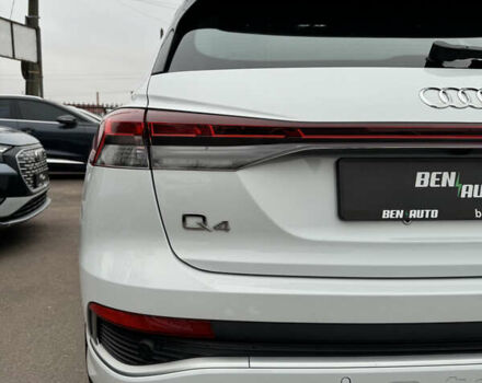 Белый Ауди Q4 e-tron, объемом двигателя 0 л и пробегом 6 тыс. км за 28500 $, фото 13 на Automoto.ua