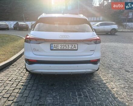 Белый Ауди Q4 e-tron, объемом двигателя 0 л и пробегом 1 тыс. км за 39999 $, фото 5 на Automoto.ua