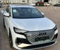 Белый Ауди Q4 e-tron, объемом двигателя 0 л и пробегом 1 тыс. км за 40700 $, фото 2 на Automoto.ua