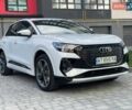 Белый Ауди Q4 e-tron, объемом двигателя 0 л и пробегом 10 тыс. км за 32000 $, фото 1 на Automoto.ua