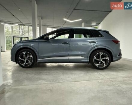 Білий Ауді Q4 e-tron, об'ємом двигуна 0 л та пробігом 20 тис. км за 31200 $, фото 5 на Automoto.ua