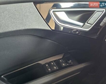 Ауди Q4 e-tron 2023 в Харькове на Automoto.ua Белый Ауди Q4 e-tron, объемом двигателя 0 л и пробегом 8 тыс. км за 29500 $, фото 10 на Automoto.ua