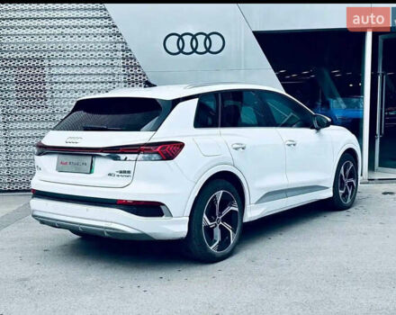 Ауди Q4 e-tron 2023 в Киеве на Automoto.ua Белый Ауди Q4 e-tron, объемом двигателя 0 л и пробегом 6 тыс. км за 27000 $, фото 3 на Automoto.ua