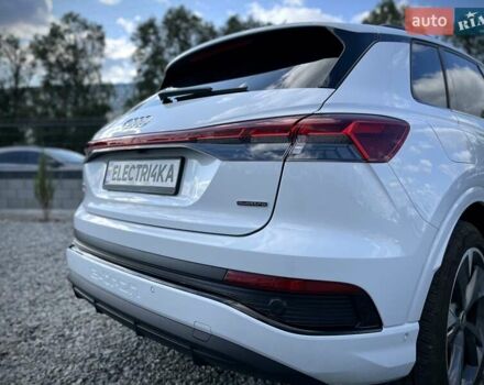 Белый Ауди Q4 e-tron, объемом двигателя 0 л и пробегом 2 тыс. км за 36799 $, фото 6 на Automoto.ua