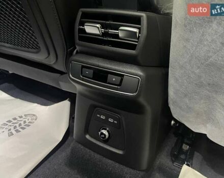 Белый Ауди Q4 e-tron, объемом двигателя 0 л и пробегом 1 тыс. км за 31999 $, фото 23 на Automoto.ua