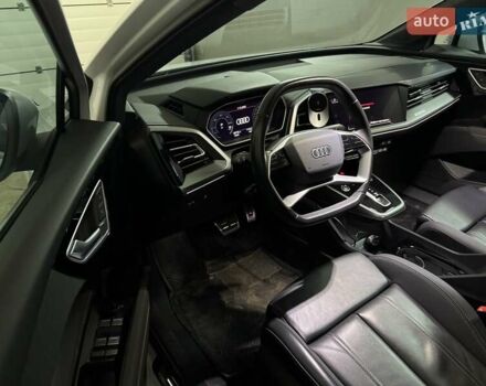 Білий Ауді Q4 e-tron, об'ємом двигуна 0 л та пробігом 12 тис. км за 29800 $, фото 5 на Automoto.ua