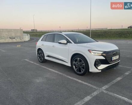 Белый Ауди Q4 e-tron, объемом двигателя 0 л и пробегом 1 тыс. км за 42000 $, фото 27 на Automoto.ua