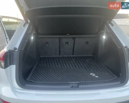 Ауди Q4 e-tron 2024 в Львове на Automoto.ua Белый Ауди Q4 e-tron, объемом двигателя 0 л и пробегом 1 тыс. км за 42000 $, фото 22 на Automoto.ua