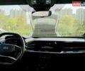 Белый Ауди Q4 e-tron, объемом двигателя 0 л и пробегом 22 тыс. км за 25400 $, фото 8 на Automoto.ua