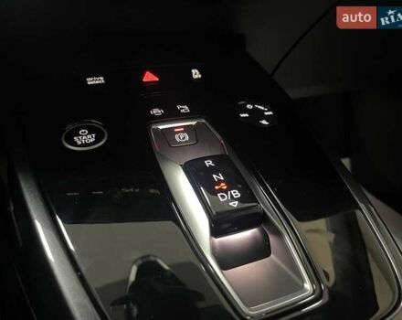 Белый Ауди Q4 e-tron, объемом двигателя 0 л и пробегом 1 тыс. км за 31999 $, фото 14 на Automoto.ua