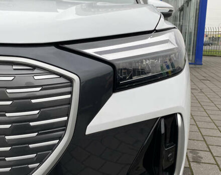 Белый Ауди Q4 e-tron, объемом двигателя 0 л и пробегом 810 тыс. км за 28100 $, фото 7 на Automoto.ua