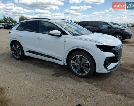 Белый Ауди Q4 e-tron, объемом двигателя 0 л и пробегом 7 тыс. км за 16000 $, фото 3 на Automoto.ua