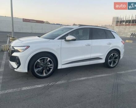 Ауди Q4 e-tron 2024 в Львове на Automoto.ua Белый Ауди Q4 e-tron, объемом двигателя 0 л и пробегом 1 тыс. км за 42000 $, фото 4 на Automoto.ua