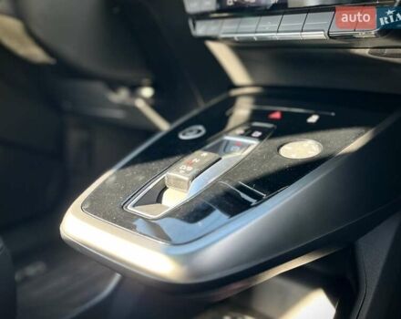 Белый Ауди Q4 e-tron, объемом двигателя 0 л и пробегом 2 тыс. км за 36799 $, фото 31 на Automoto.ua