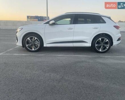 Ауди Q4 e-tron 2024 в Львове на Automoto.ua Белый Ауди Q4 e-tron, объемом двигателя 0 л и пробегом 1 тыс. км за 42000 $, фото 1 на Automoto.ua