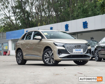 Білий Ауді Q4 e-tron, об'ємом двигуна 0 л та пробігом 0 тис. км за 40500 $, фото 2 на Automoto.ua