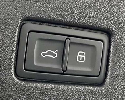 Ауді Q4 e-tron 2024 у Дніпро (Дніпропетровську) на Automoto.ua Білий Ауді Q4 e-tron, об'ємом двигуна 0 л та пробігом 3 тис. км за 30500 $, фото 30 на Automoto.ua