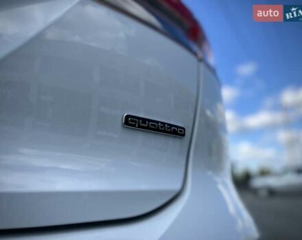 Белый Ауди Q4 e-tron, объемом двигателя 0 л и пробегом 2 тыс. км за 36799 $, фото 7 на Automoto.ua