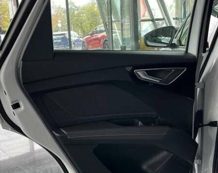 Ауді Q4 e-tron 2024 у Дніпро (Дніпропетровську) на Automoto.ua Білий Ауді Q4 e-tron, об'ємом двигуна 0 л та пробігом 3 тис. км за 30500 $, фото 24 на Automoto.ua