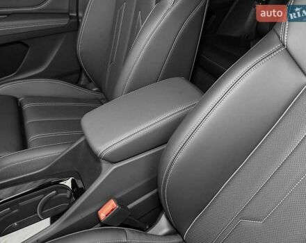 Белый Ауди Q4 e-tron, объемом двигателя 0 л и пробегом 1 тыс. км за 38000 $, фото 11 на Automoto.ua