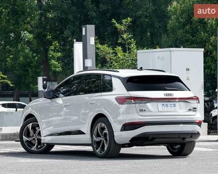 Белый Ауди Q4 e-tron, объемом двигателя 0 л и пробегом 1 тыс. км за 38000 $, фото 5 на Automoto.ua