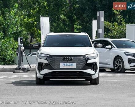 Белый Ауди Q4 e-tron, объемом двигателя 0 л и пробегом 1 тыс. км за 38000 $, фото 1 на Automoto.ua