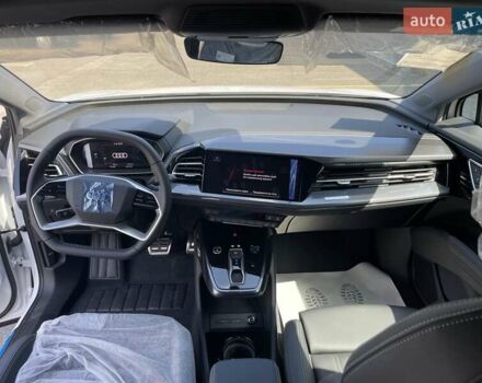 Белый Ауди Q4 e-tron, объемом двигателя 0 л и пробегом 1 тыс. км за 32600 $, фото 10 на Automoto.ua