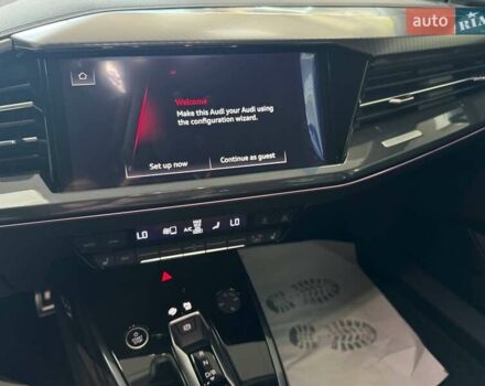 Білий Ауді Q4 e-tron, об'ємом двигуна 0 л та пробігом 1 тис. км за 32599 $, фото 12 на Automoto.ua