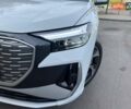 Белый Ауди Q4 e-tron, объемом двигателя 0 л и пробегом 1 тыс. км за 32000 $, фото 5 на Automoto.ua