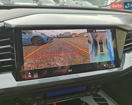 Белый Ауди Q4 e-tron, объемом двигателя 0 л и пробегом 1 тыс. км за 33200 $, фото 12 на Automoto.ua