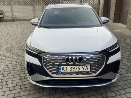 Ауді Q4 e-tron 2023 у Івано-Франківську на Automoto.ua Білий Ауді Q4 e-tron, об'ємом двигуна 82 л та пробігом 10 тис. км за 36500 $, фото 1 на Automoto.ua