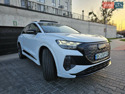 Ауди Q4 e-tron 2023 в Львове на Automoto.ua Белый Ауди Q4 e-tron, объемом двигателя 0 л и пробегом 13 тыс. км за 30100 $, фото 1 на Automoto.ua
