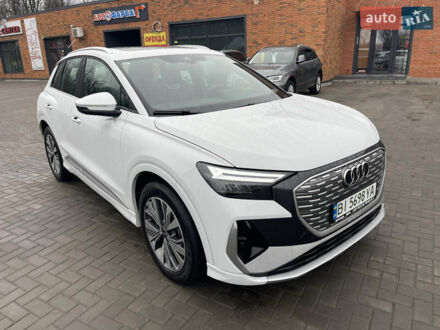 Белый Ауди Q4 e-tron, объемом двигателя 0 л и пробегом 16 тыс. км за 29500 $, фото 1 на Automoto.ua