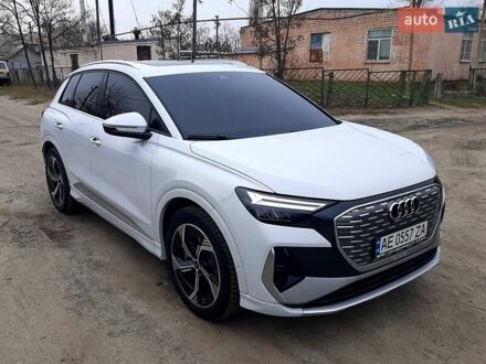 Ауди Q4 e-tron 2023 в Днепре (Днепропетровске) на Automoto.ua Белый Ауди Q4 e-tron, объемом двигателя 0 л и пробегом 14 тыс. км за 32000 $, фото 1 на Automoto.ua
