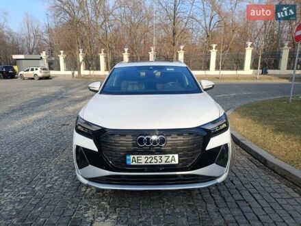 Ауди Q4 e-tron 2023 в Днепре (Днепропетровске) на Automoto.ua Белый Ауди Q4 e-tron, объемом двигателя 0 л и пробегом 1 тыс. км за 39999 $, фото 1 на Automoto.ua