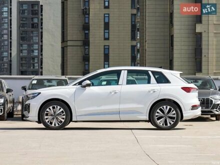 Ауди Q4 e-tron 2025 в Ужгороде на Automoto.ua Белый Ауди Q4 e-tron, объемом двигателя 0 л и пробегом 1 тыс. км за 33499 $, фото 1 на Automoto.ua