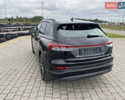 Черный Ауди Q4 e-tron, объемом двигателя 0 л и пробегом 25 тыс. км за 30500 $, фото 8 на Automoto.ua