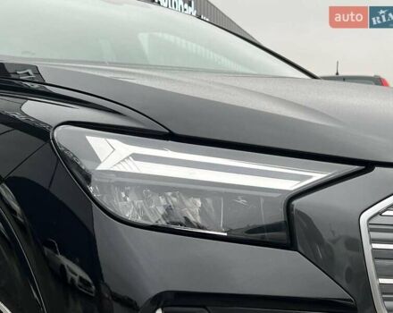 Чорний Ауді Q4 e-tron, об'ємом двигуна 0 л та пробігом 22 тис. км за 35340 $, фото 11 на Automoto.ua