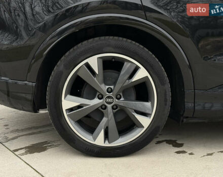 Черный Ауди Q4 e-tron, объемом двигателя 0 л и пробегом 99 тыс. км за 23600 $, фото 18 на Automoto.ua