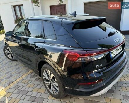 Черный Ауди Q4 e-tron, объемом двигателя 0 л и пробегом 35 тыс. км за 28900 $, фото 6 на Automoto.ua