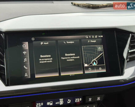 Черный Ауди Q4 e-tron, объемом двигателя 0 л и пробегом 99 тыс. км за 23600 $, фото 72 на Automoto.ua