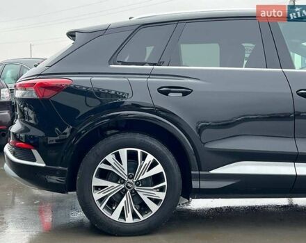 Чорний Ауді Q4 e-tron, об'ємом двигуна 0 л та пробігом 22 тис. км за 35340 $, фото 7 на Automoto.ua