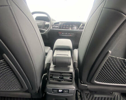 Черный Ауди Q4 e-tron, объемом двигателя 0 л и пробегом 25 тыс. км за 30500 $, фото 21 на Automoto.ua