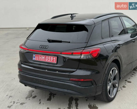 Черный Ауди Q4 e-tron, объемом двигателя 0 л и пробегом 99 тыс. км за 23600 $, фото 15 на Automoto.ua