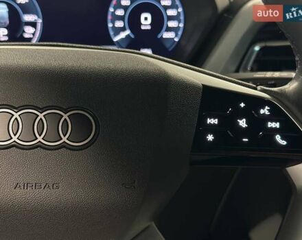 Черный Ауди Q4 e-tron, объемом двигателя 0 л и пробегом 52 тыс. км за 26900 $, фото 20 на Automoto.ua