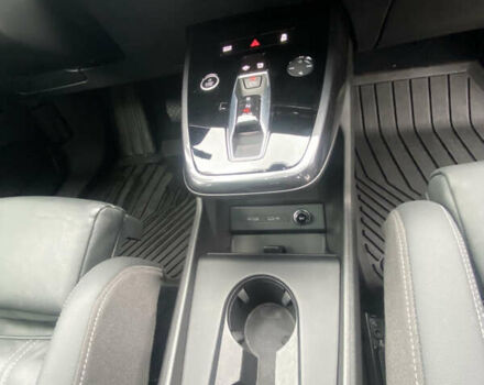 Черный Ауди Q4 e-tron, объемом двигателя 0 л и пробегом 25 тыс. км за 30500 $, фото 25 на Automoto.ua