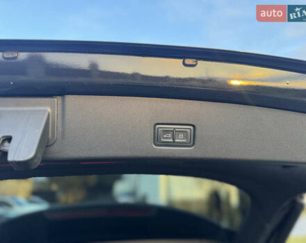 Чорний Ауді Q4 e-tron, об'ємом двигуна 0 л та пробігом 55 тис. км за 28500 $, фото 28 на Automoto.ua