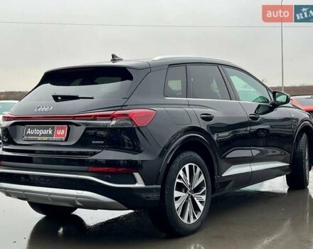 Чорний Ауді Q4 e-tron, об'ємом двигуна 0 л та пробігом 22 тис. км за 35340 $, фото 6 на Automoto.ua